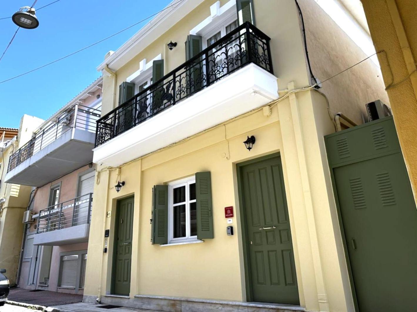 Mando Patrasso - Classical Apartment In The Center Of Patras With Free Parking Exteriér fotografie